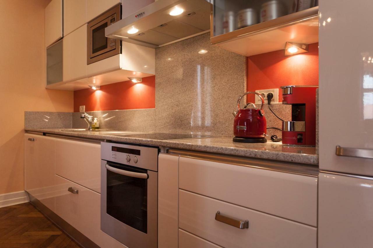 Filip'S Palace Luxurious Apartment Любляна Екстер'єр фото